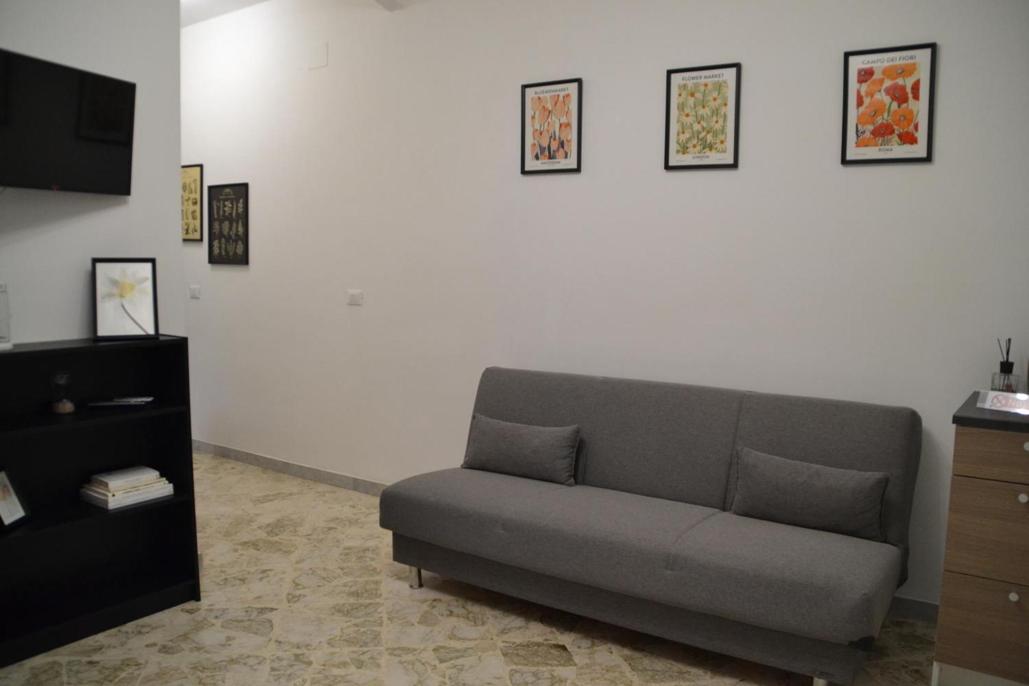 Caposele38 Apartment Trani Bagian luar foto